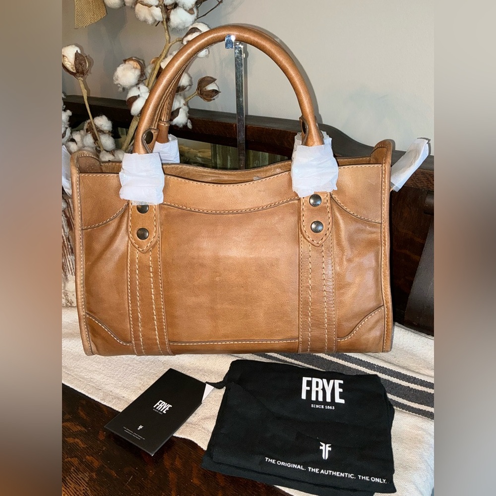 NWT Frye Melissa Leather Beige Brown Satchel Crossbody Handbag Bag Retail $388 - Picture 4 of 16